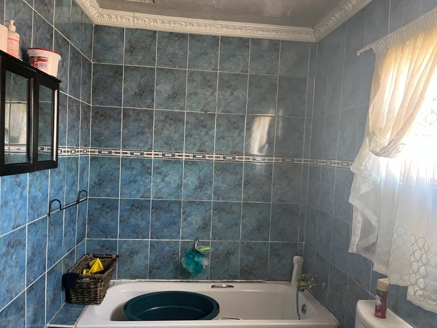 3 Bedroom Property for Sale in Zwelitsha Eastern Cape